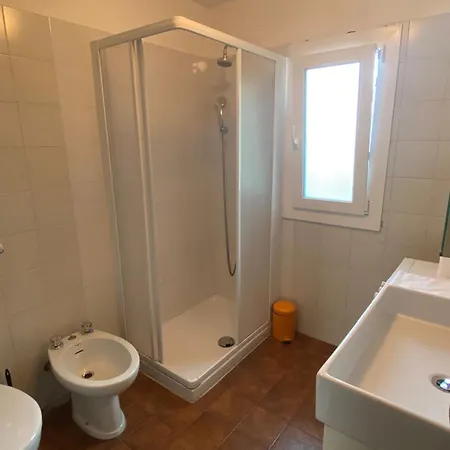 The Lovers - Independent Little House With Garden Argegno