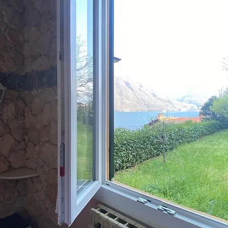 The Lovers - Independent Little House With Garden *