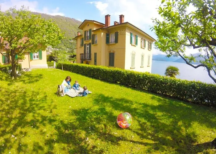 Vakantiehuis The Lovers - Independent Little House With Garden *