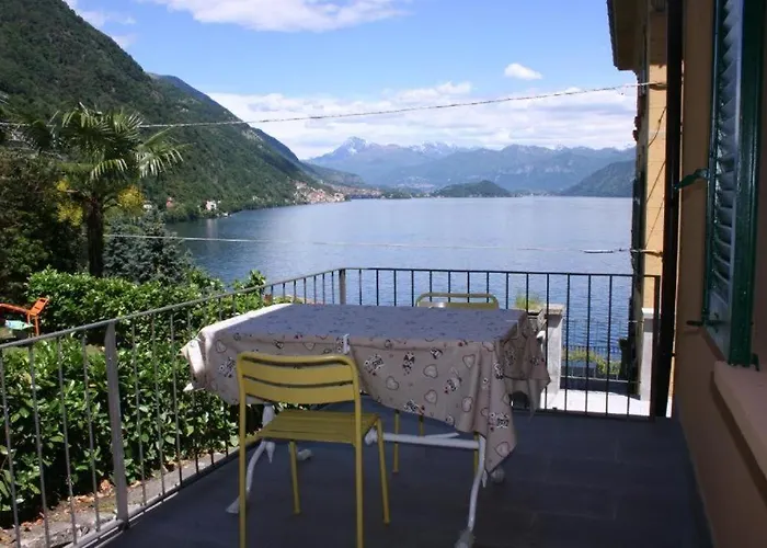 Vakantiehuis The Lovers - Independent Little House With Garden *