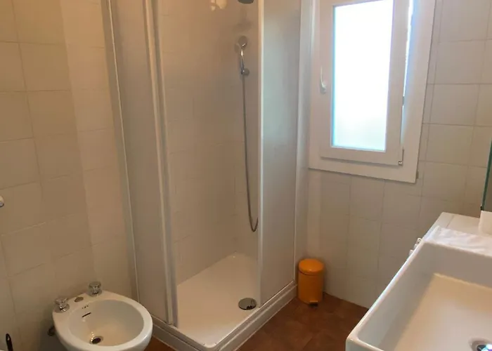 The Lovers - Independent Little House With Garden Argegno