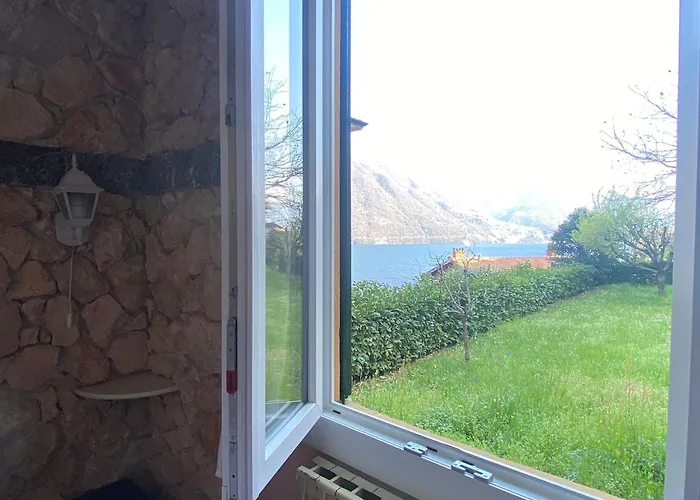 The Lovers - Independent Little House With Garden *